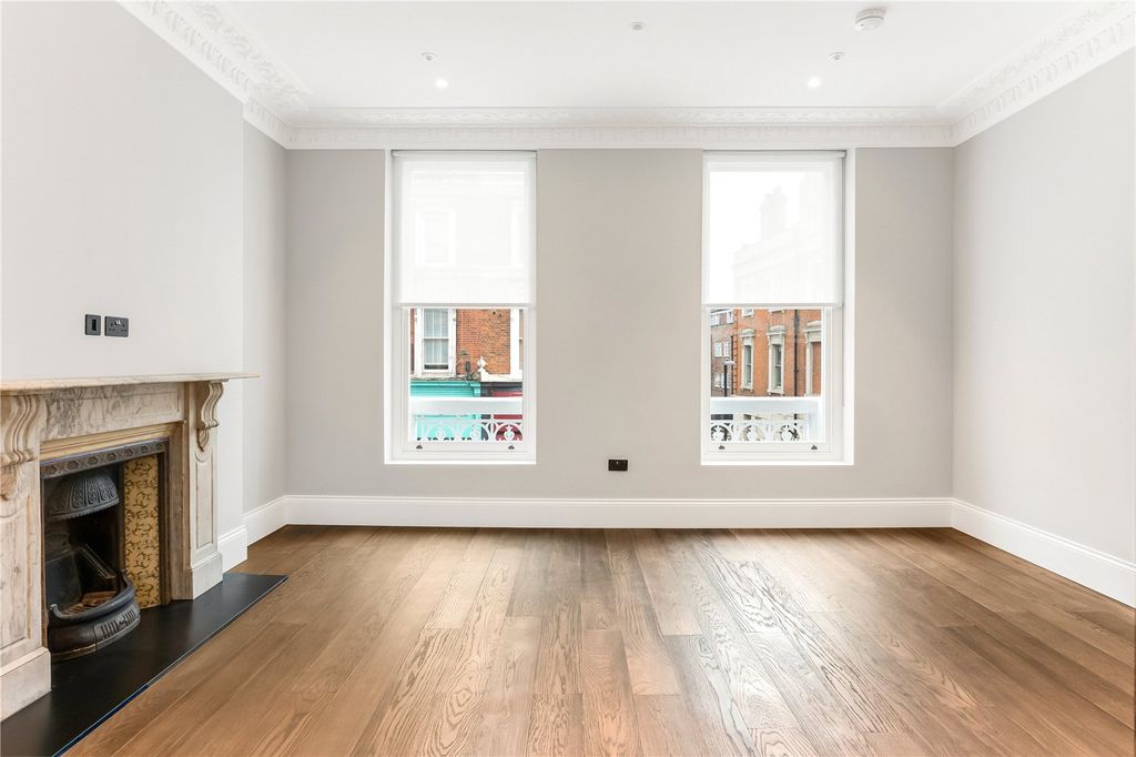 Property photo 3 of 19 Picture No. 08