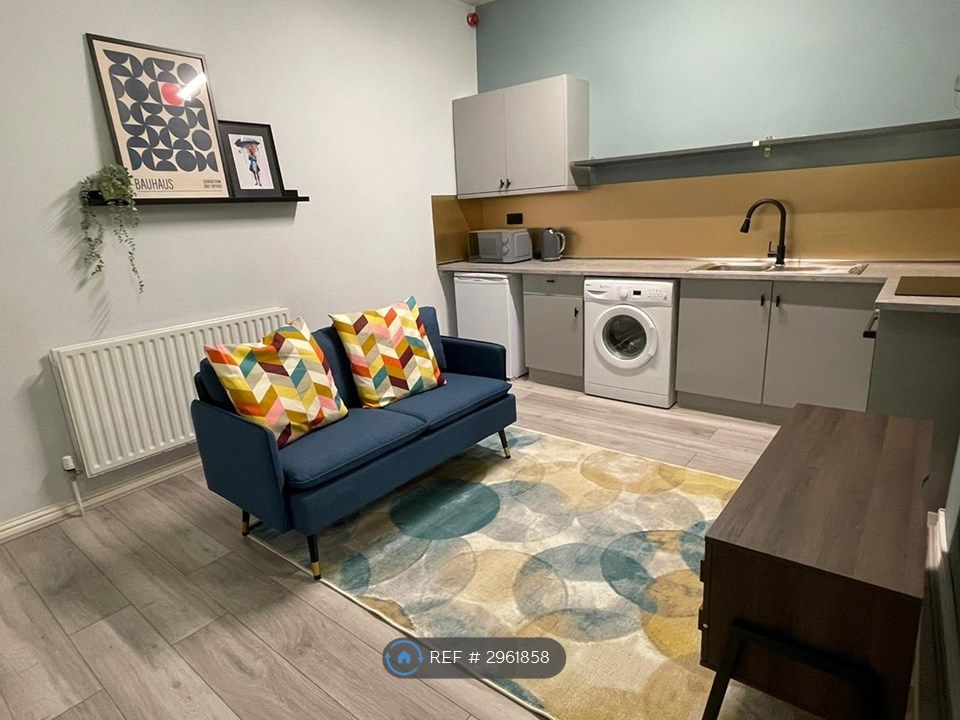 Property photo 1 of 12 Reception Room