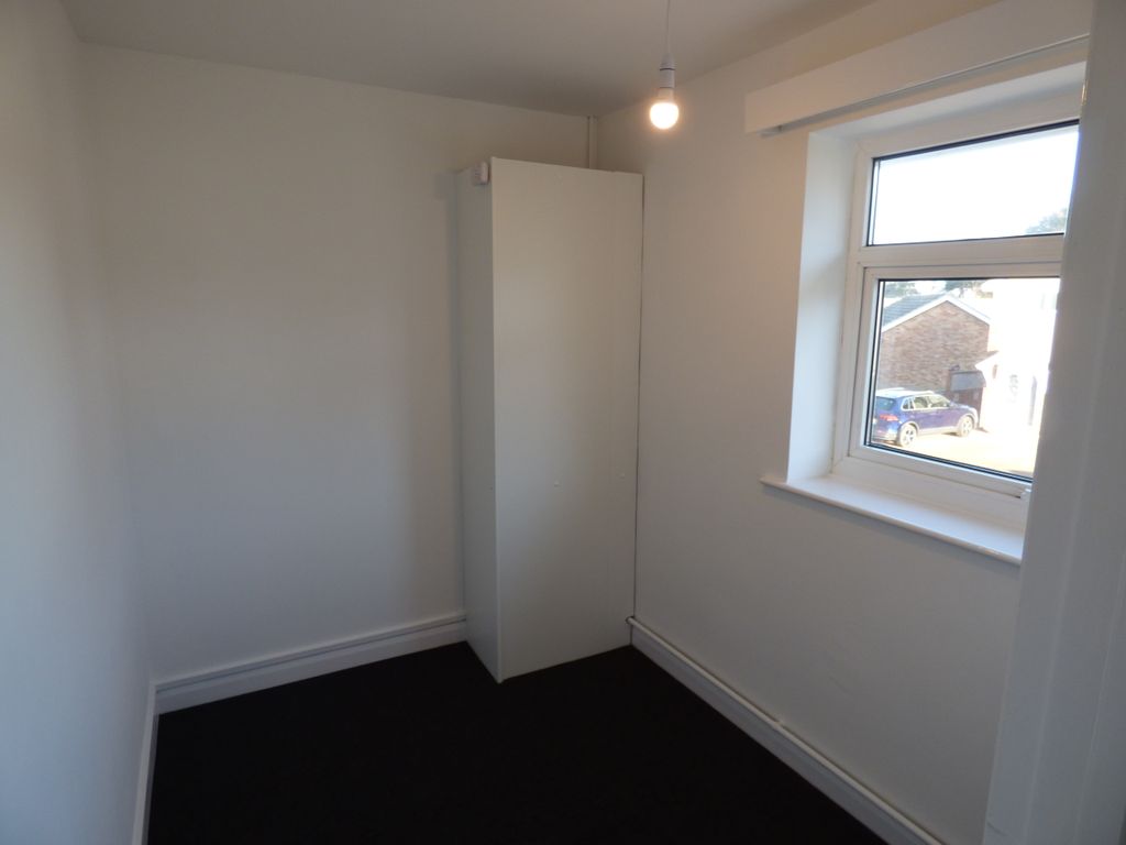 Property photo 3 of 10 P2190850