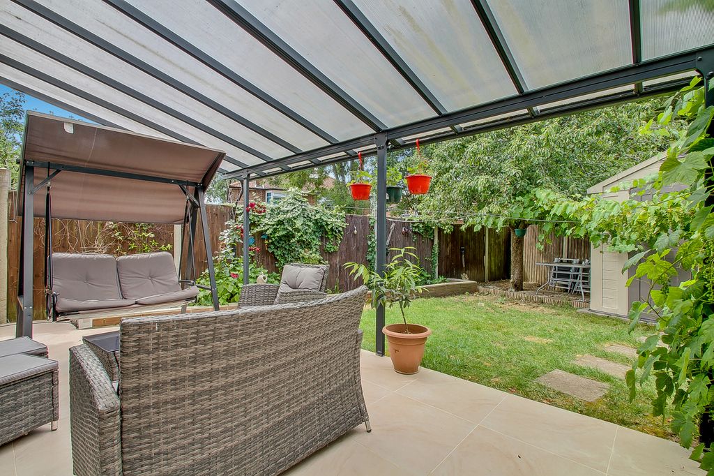 Additional image 13 of 4 bed semi-detached house for saleAshness Gardens, Greenford UB6