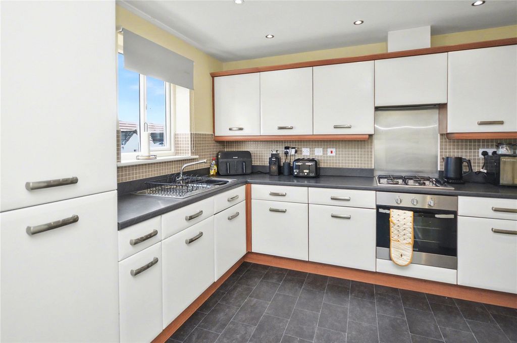 Property photo 3 of 13 Picture 3