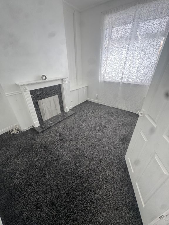 Property photo 2 of 6 95Aea963-Eff5-482D-89Bc-1876A62552Ef