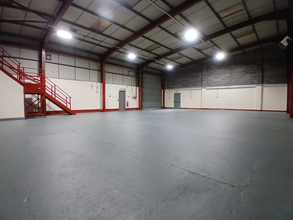 Property photo 2 of 12 Warehouse 1