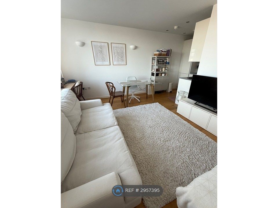 Property photo 2 of 8 Living Room