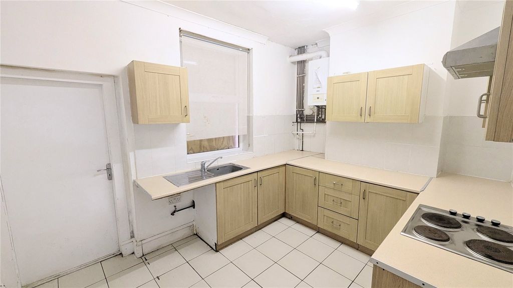 Property photo 2 of 7 Picture No. 04