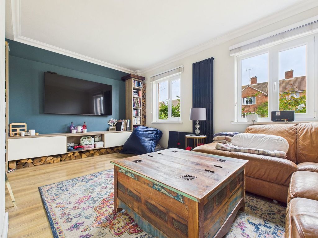 Property photo 3 of 18