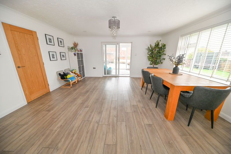 Property photo 3 of 24 Photo 22