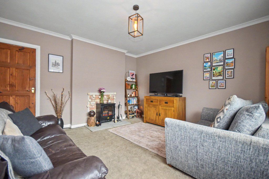 Property photo 3 of 19 Picture No. 01