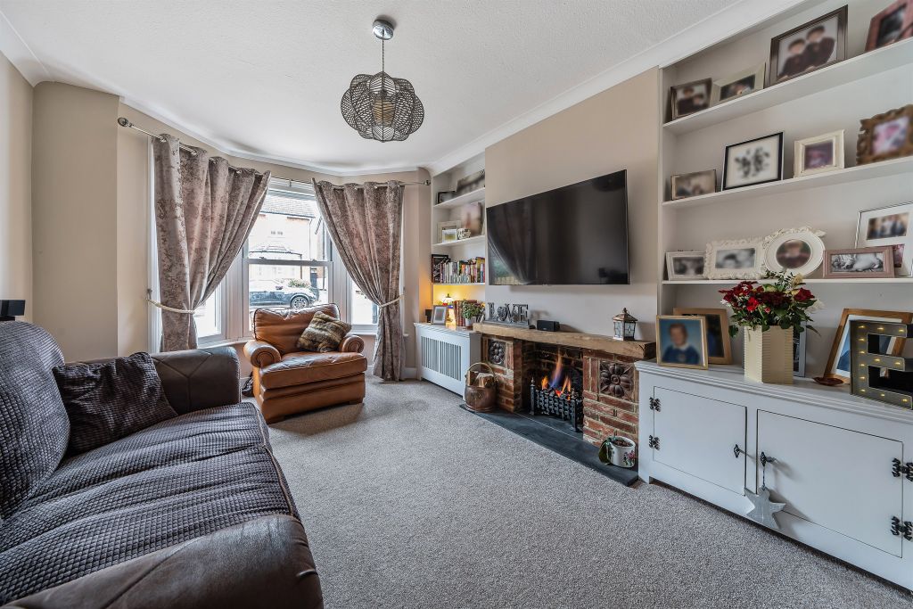 Property photo 3 of 13