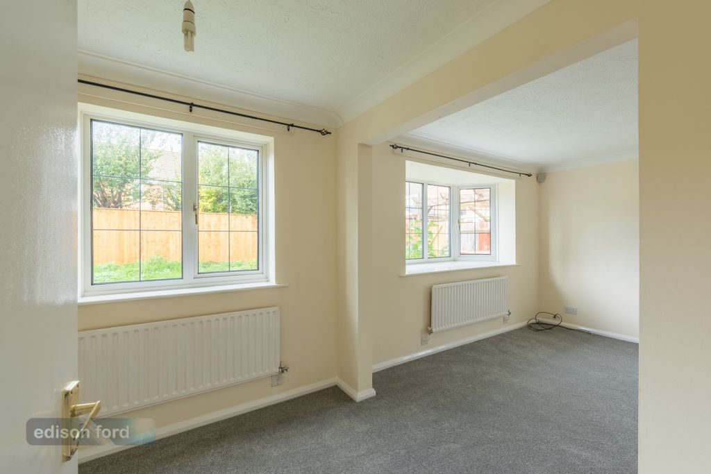 Property photo 3 of 11 Dsc_3711-Hdr