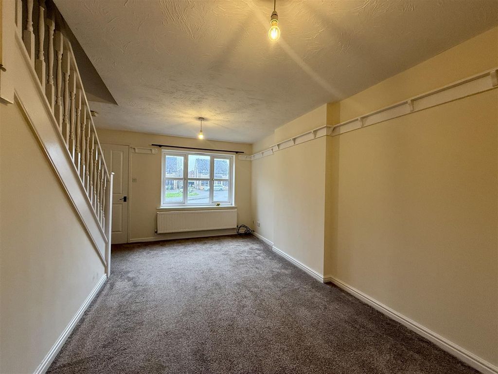 Property photo 2 of 7 Img_9911.Jpg