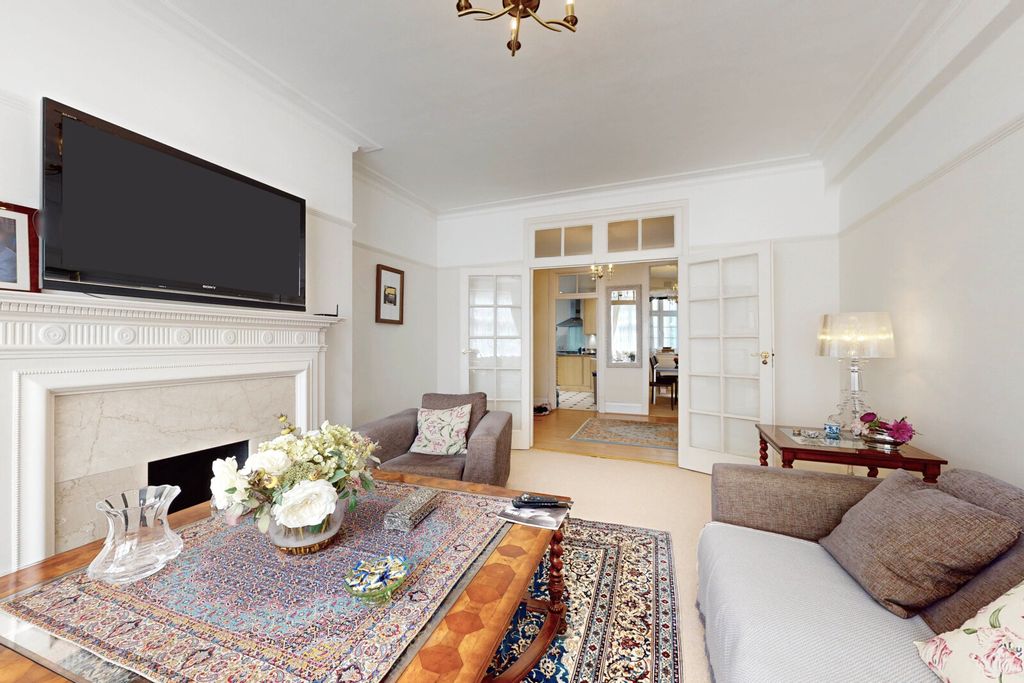 Property photo 3 of 18 Picture No. 29