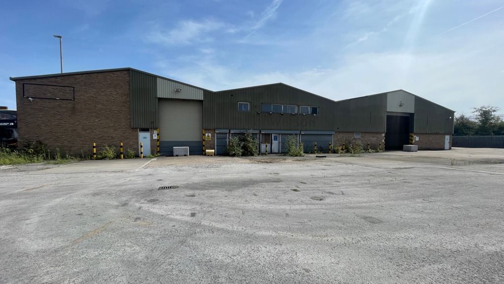 Property photo 1 of 7 Photo 12