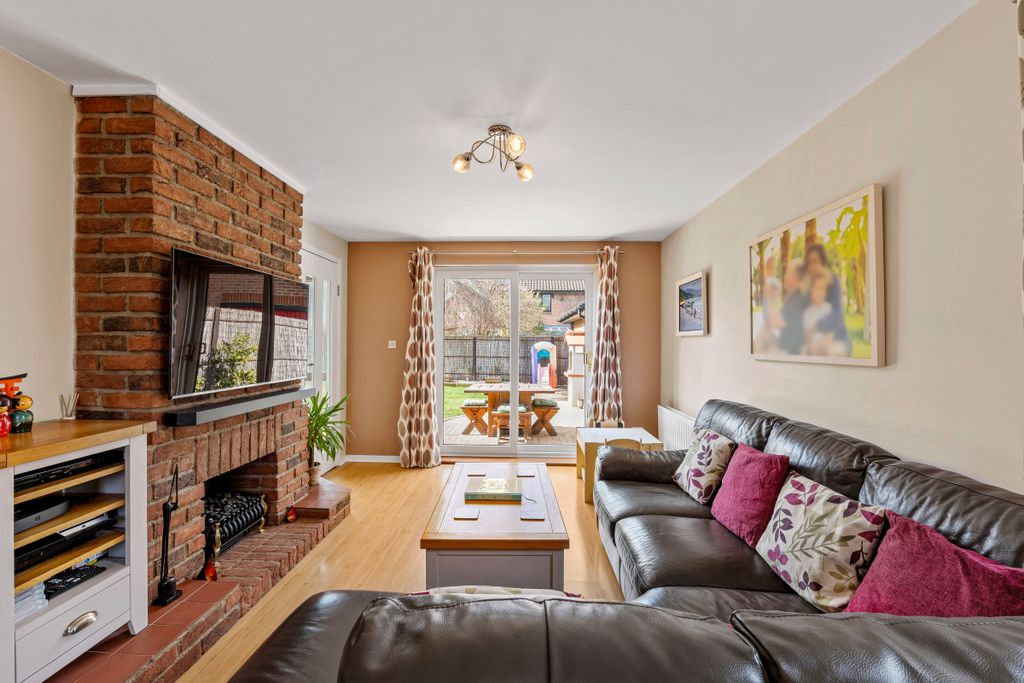 Property photo 3 of 18 Picture No. 10