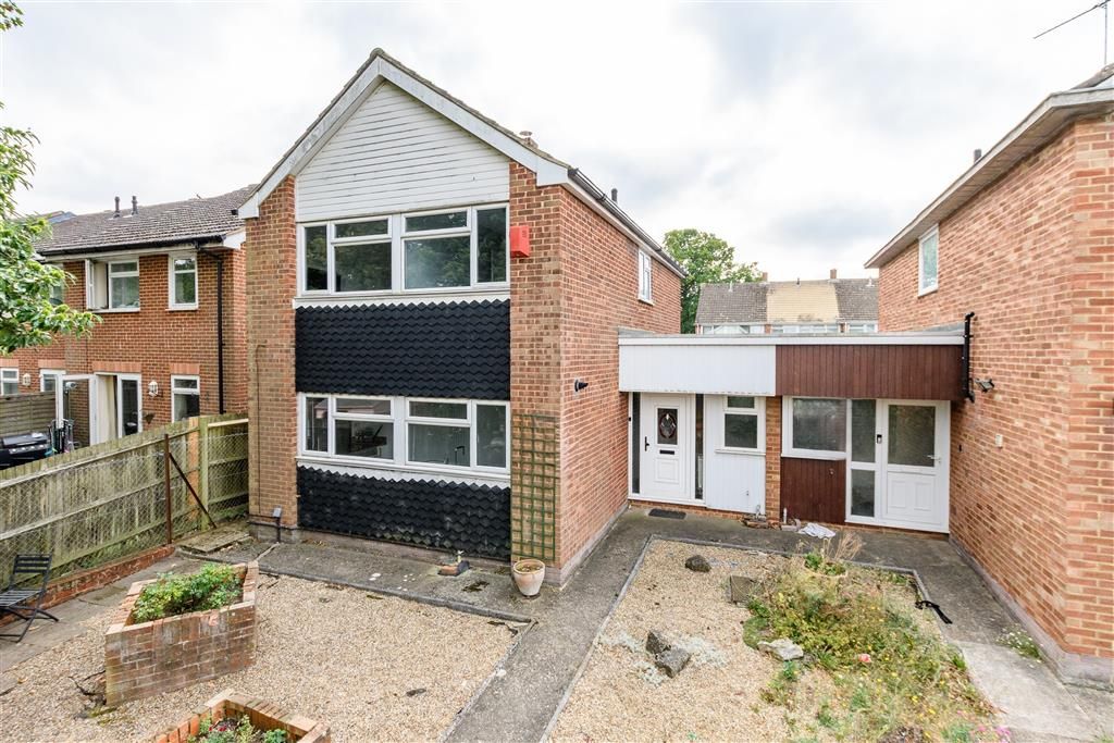Property photo 1 of 13 External (Brochure)*