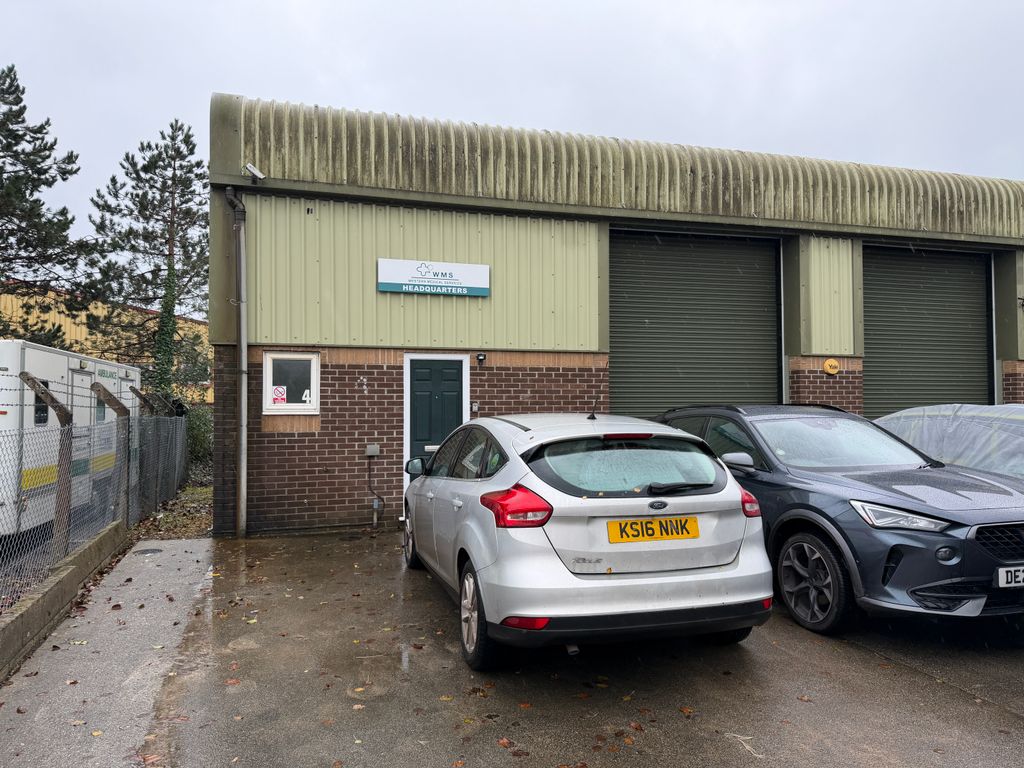 Property photo 1 of 4