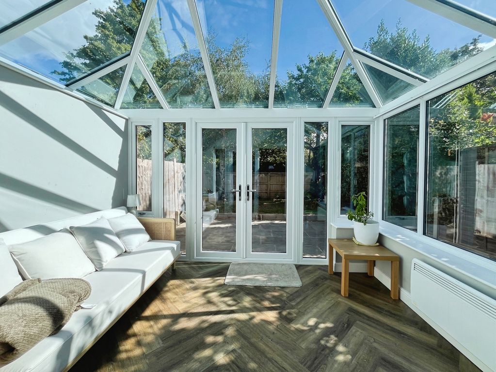 Property photo 3 of 16 Pbox-Img.Jpg