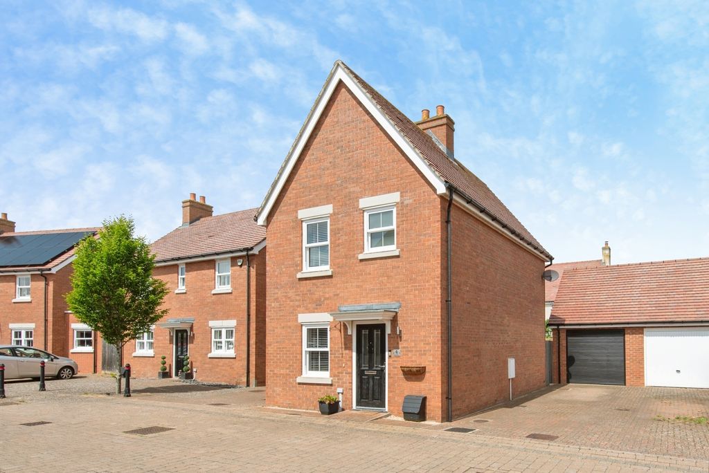 Property photo 1 of 19 Pbox-Img.Jpg