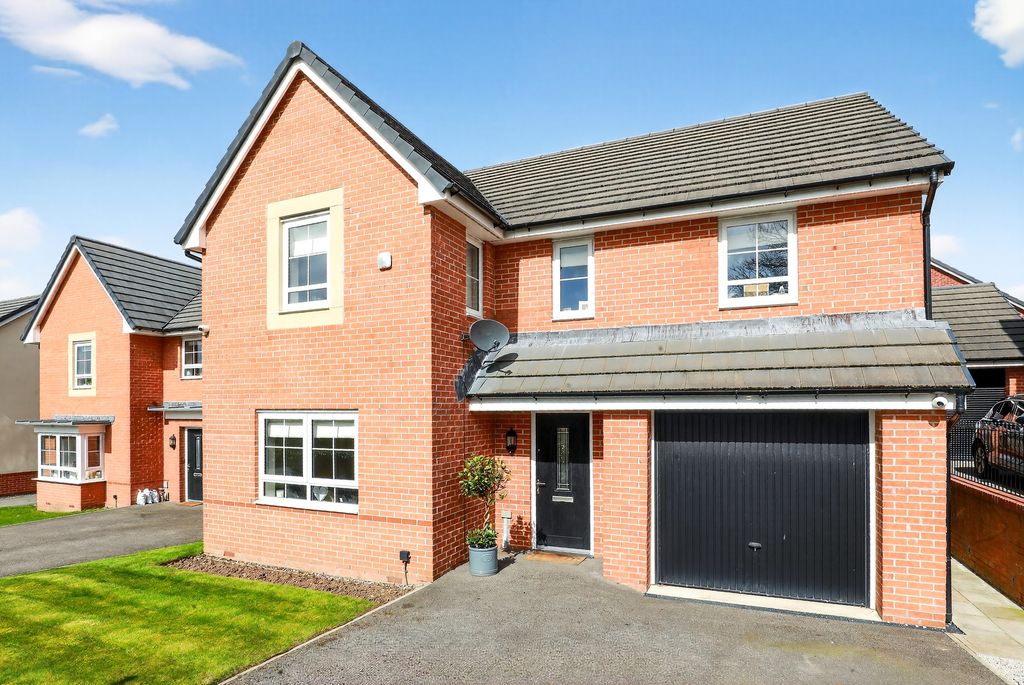 Property photo 1 of 25