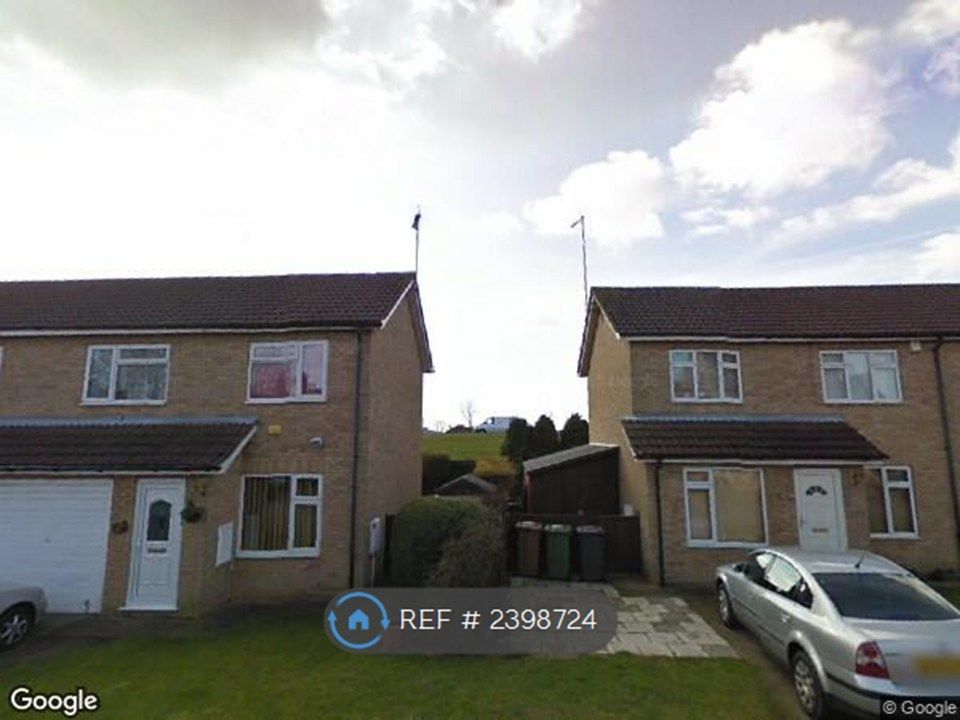 Property photo 1 of 12