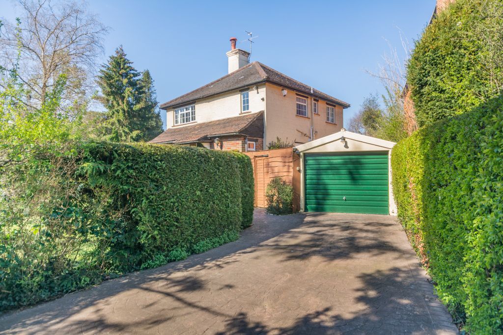 Property photo 2 of 10