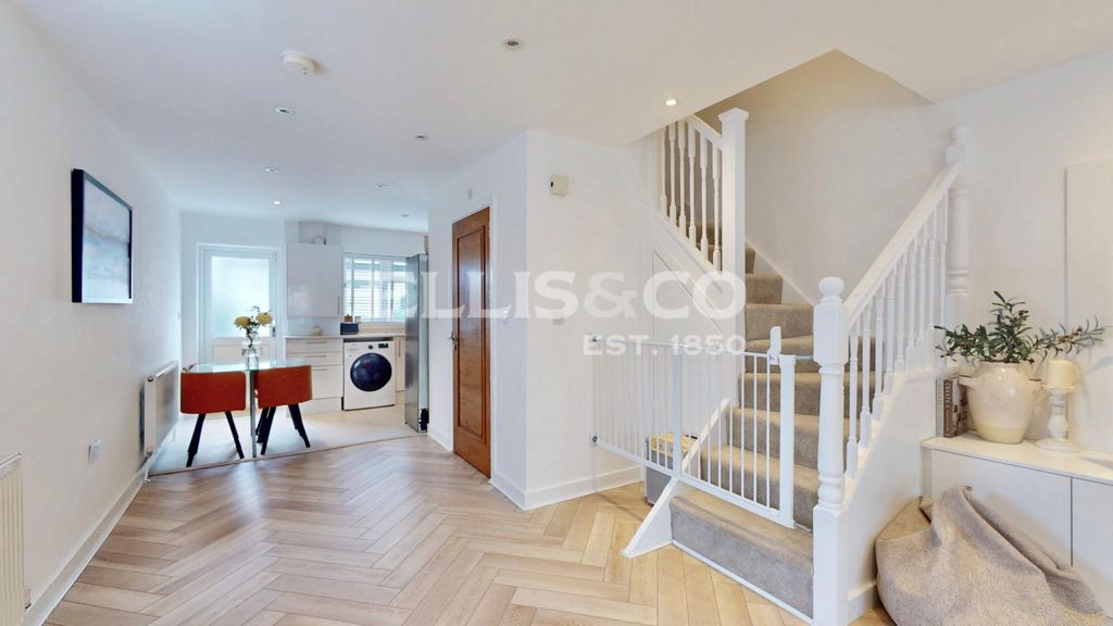 Property photo 2 of 30 Picture No. 08