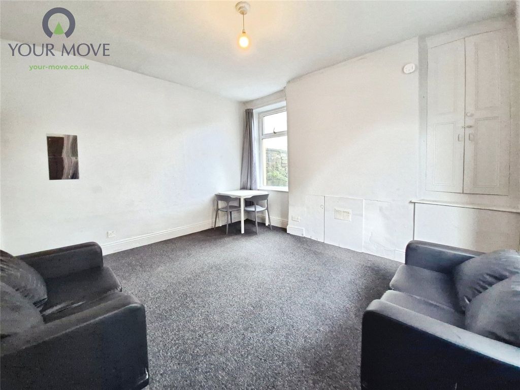 Property photo 2 of 9 Picture No. 10