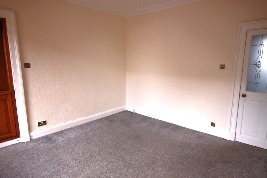 Property photo 3 of 17 Photo 3