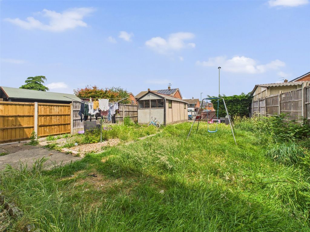 Property photo 3 of 12 Picture No. 04