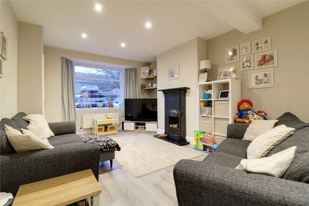 Property photo 2 of 15 Picture No. 03