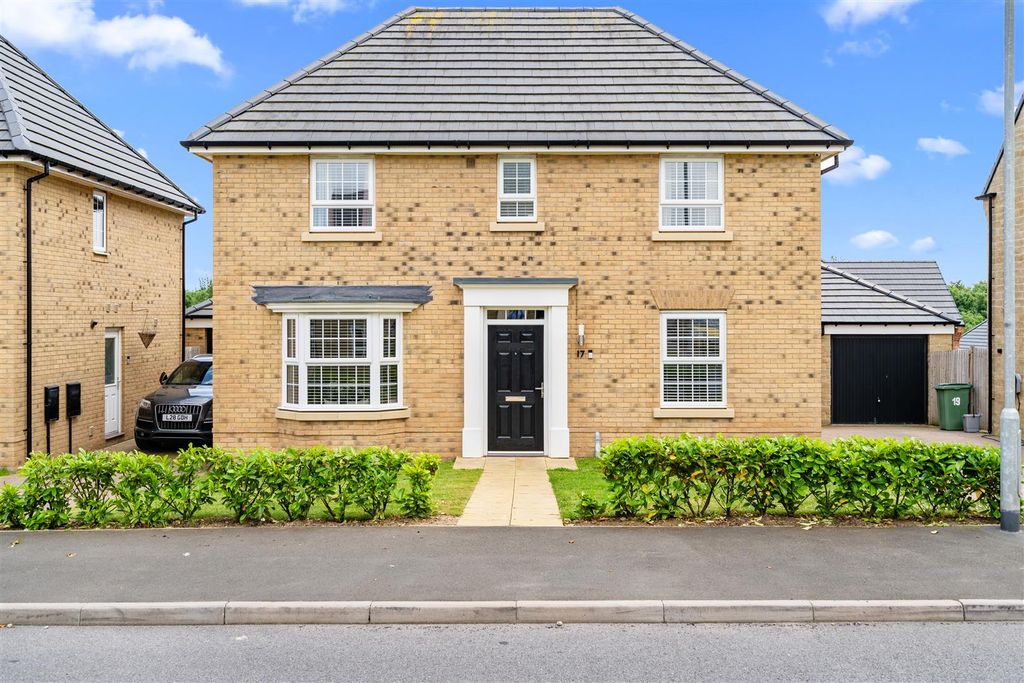Property photo 1 of 37