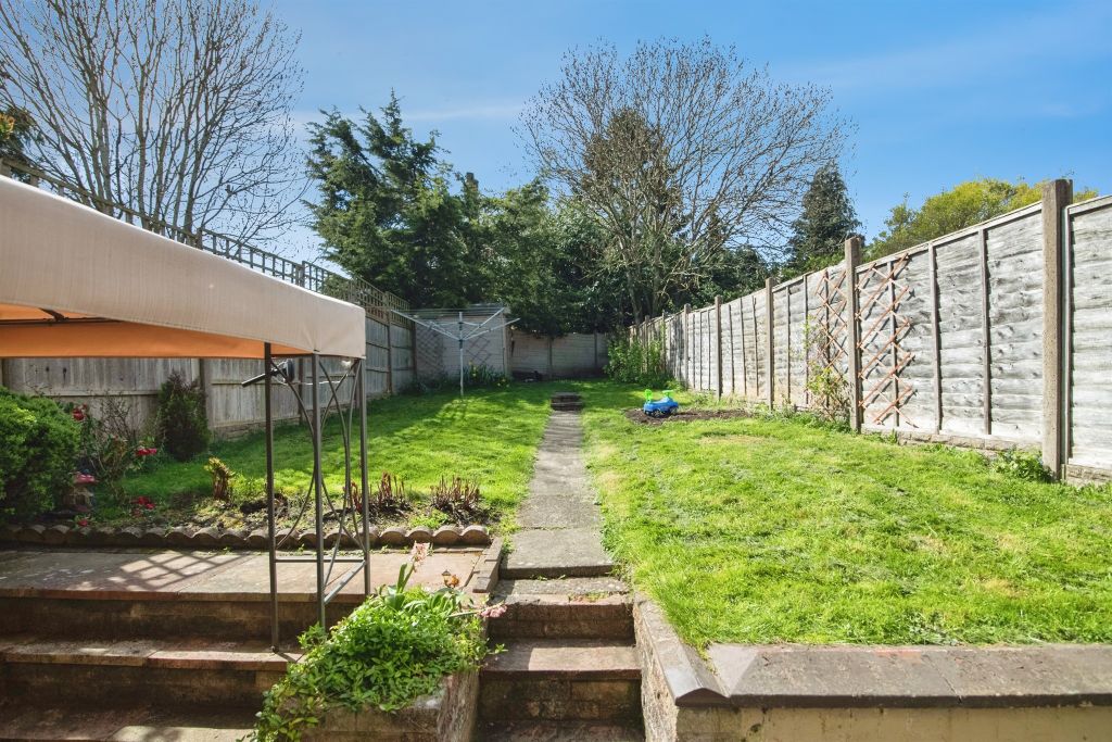 Property photo 3 of 12