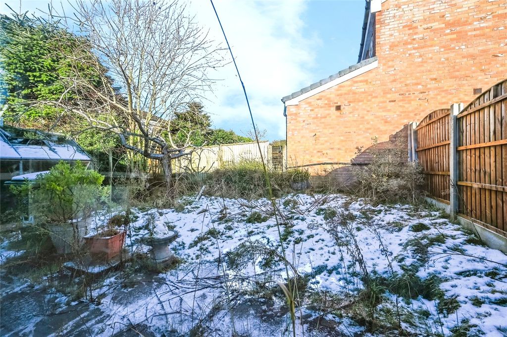 Property photo 2 of 18 Picture No. 20