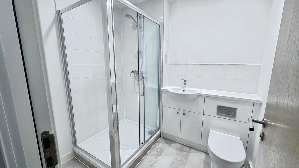 Additional image 8 of 2 bed flat to rent708 Armstrong House, Fletton Quays, Peterborough PE2