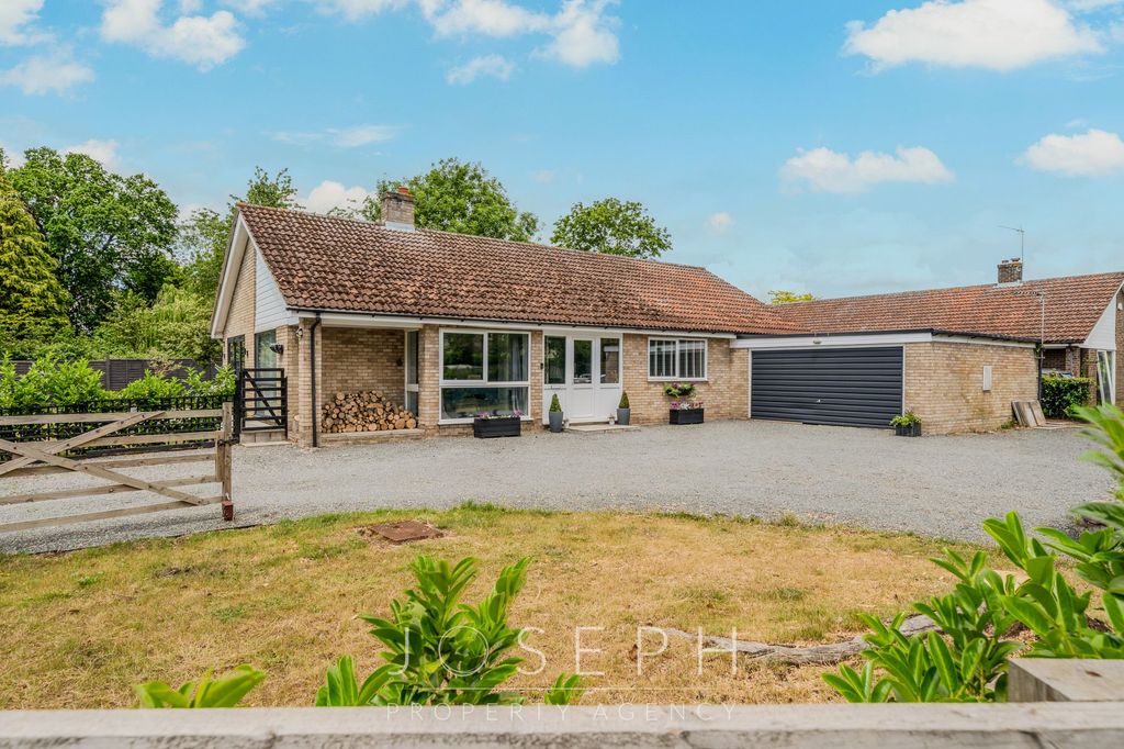 Property photo 1 of 31