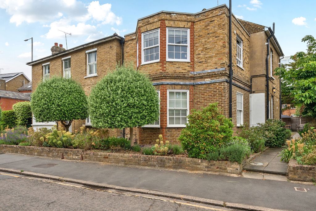 Property photo 1 of 15 1-6A1Ffab06E438-1...