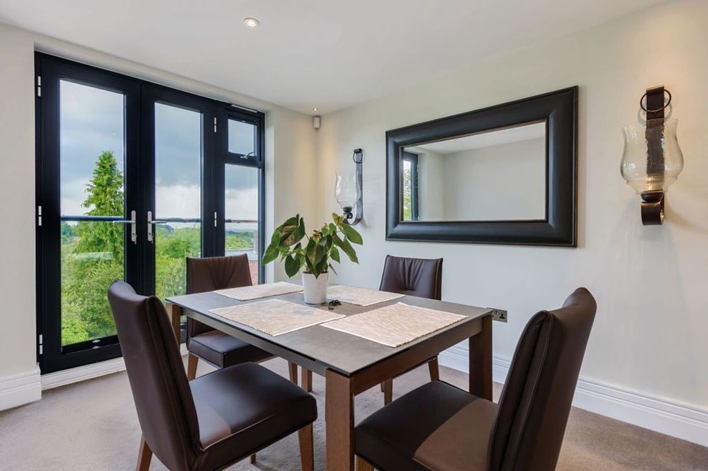 Additional image 7 of 2 bed flat to rentSouth Park, Sevenoaks TN13