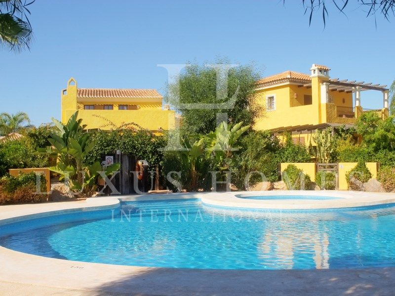 Property photo 3 of 11