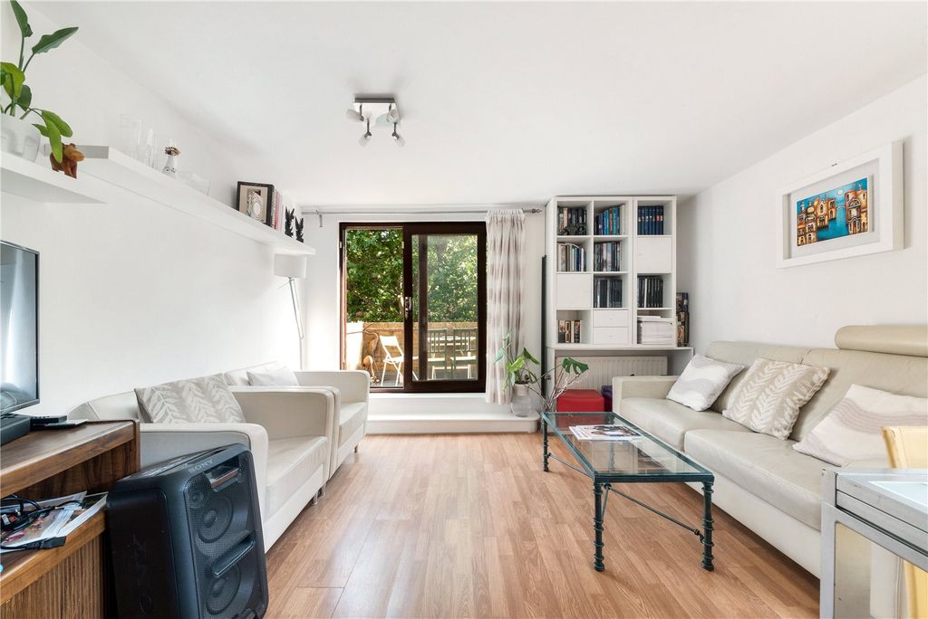 Property photo 1 of 8 Picture No. 05