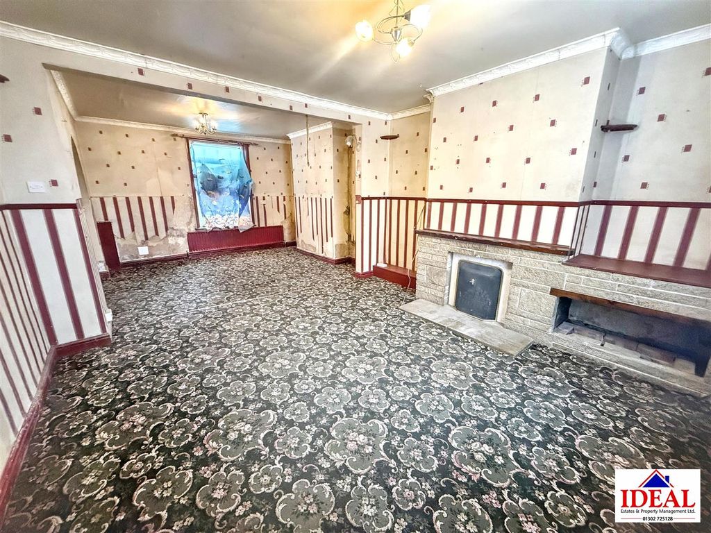 Property photo 2 of 15 Image00010.Jpg