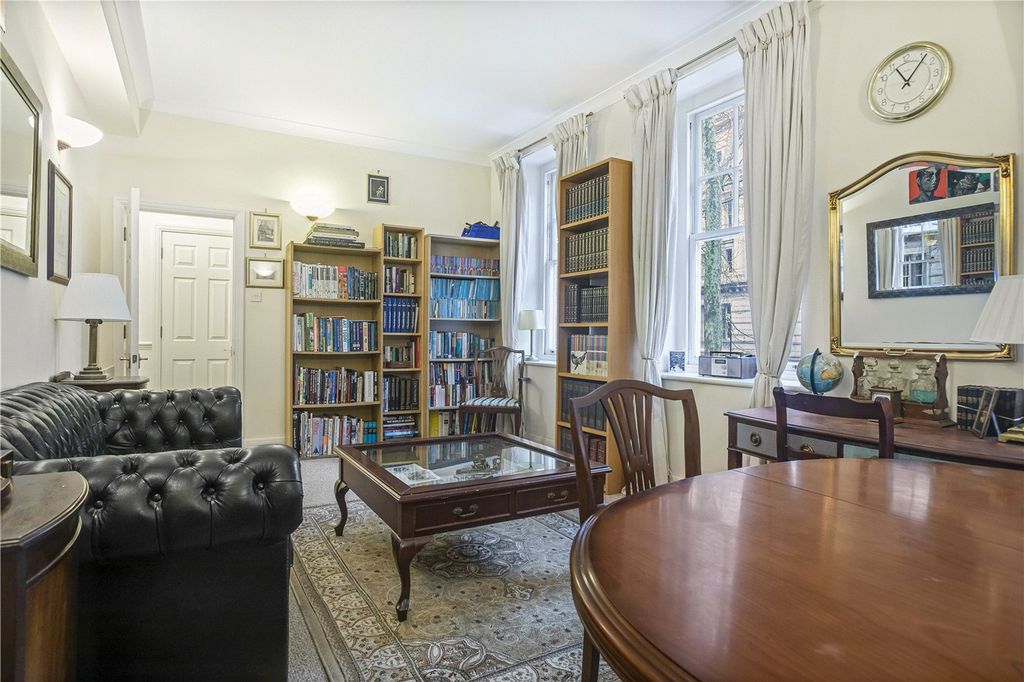 Property photo 3 of 8 Picture No. 04