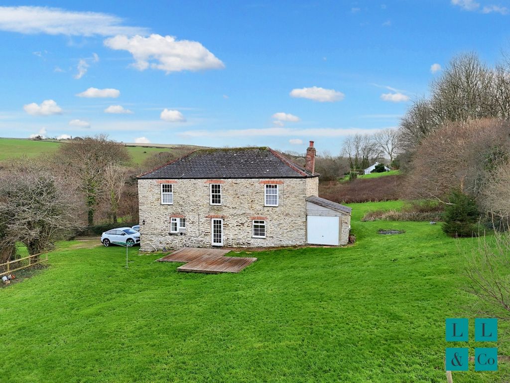 Property photo 1 of 22