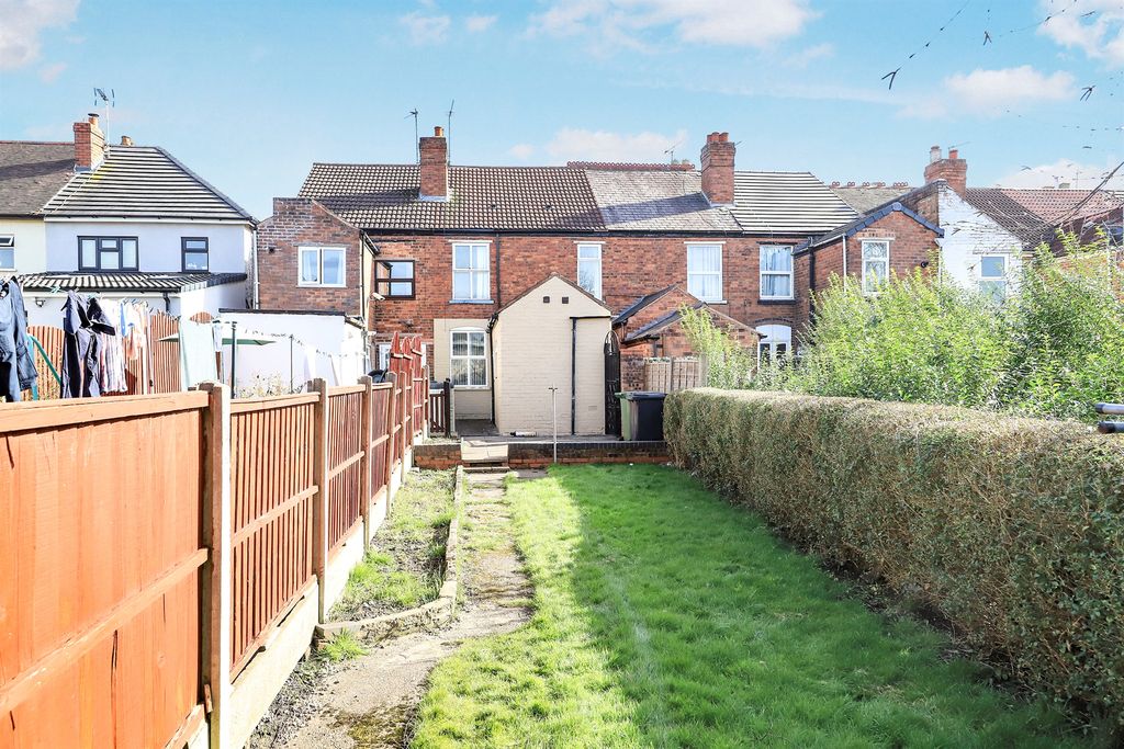 Property photo 2 of 13