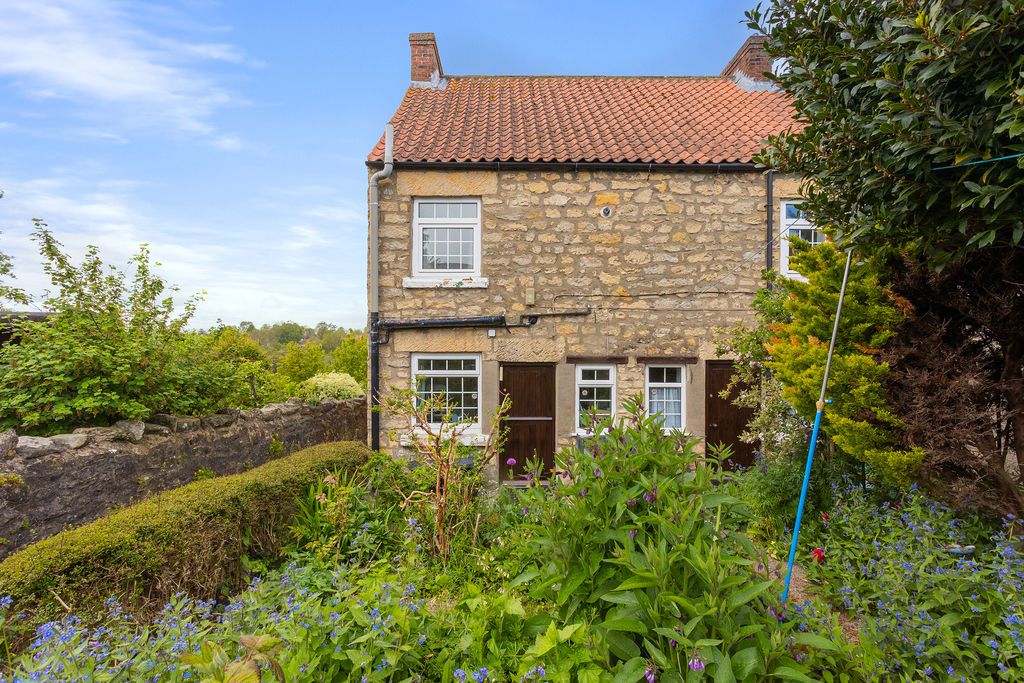 Additional image 10 of 3 bed terraced house for saleCastle Road, Pickering YO18