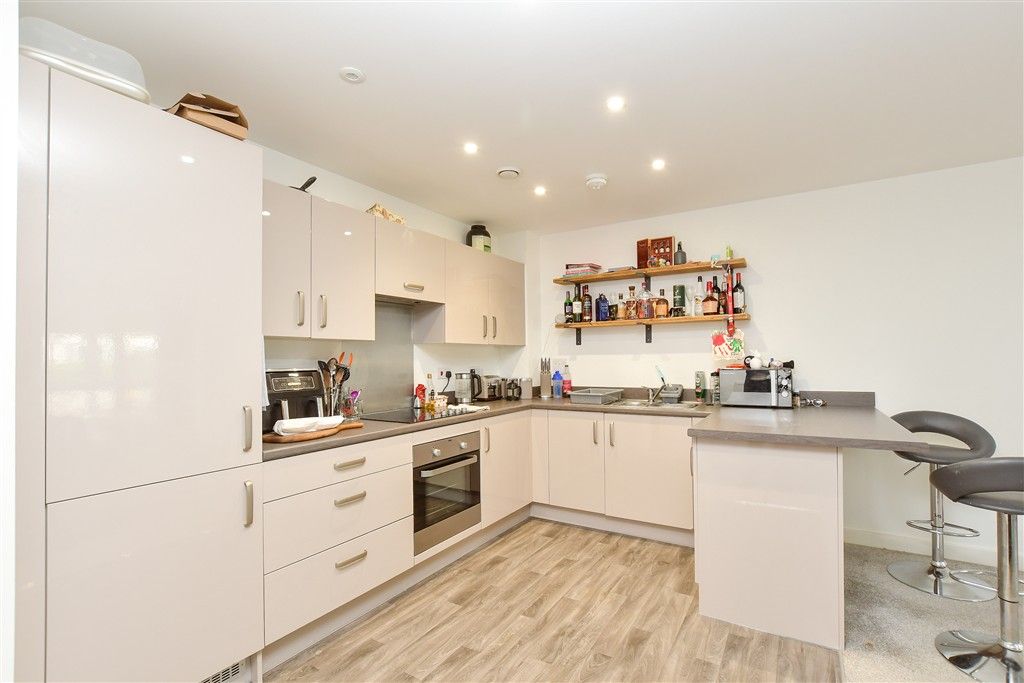 Property photo 2 of 7 Lounge/Kitchen/Diner