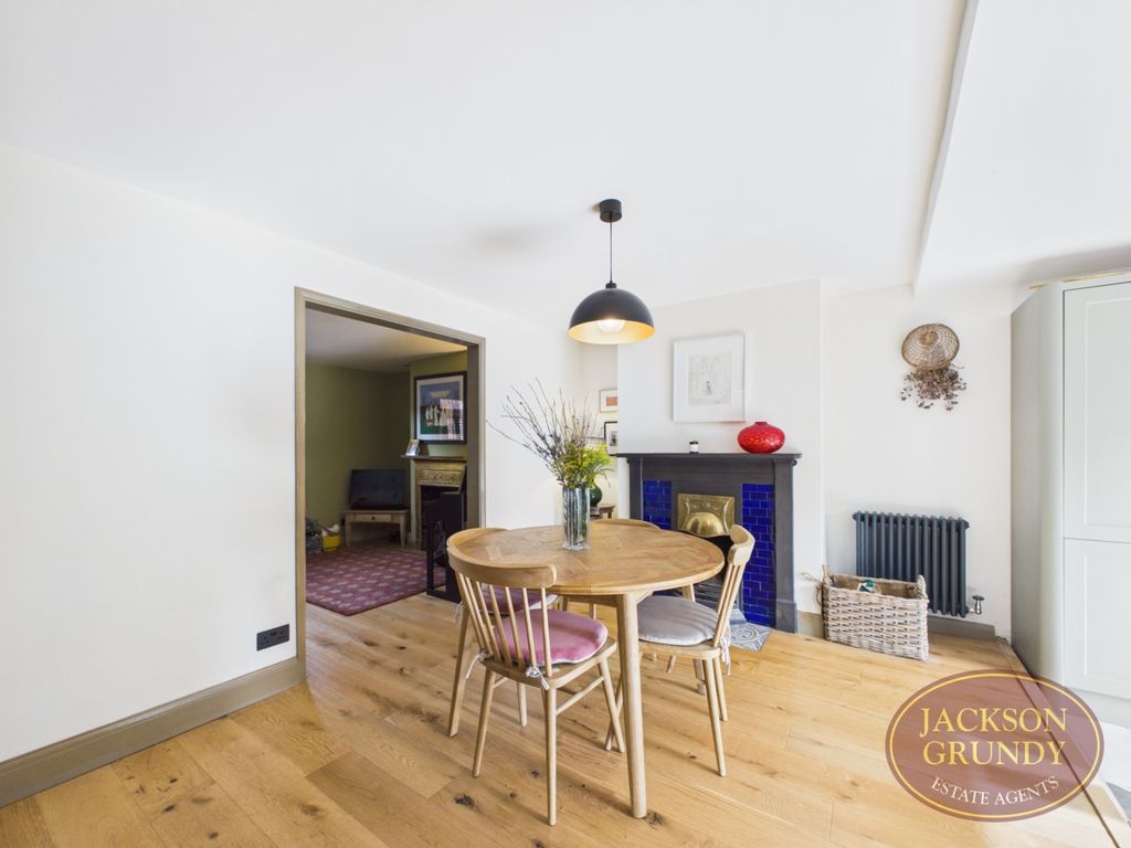 Property photo 3 of 17 Prince Of Wales Row