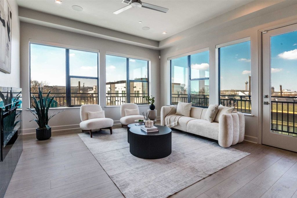 Property photo 2 of 17 <Alttext/>
