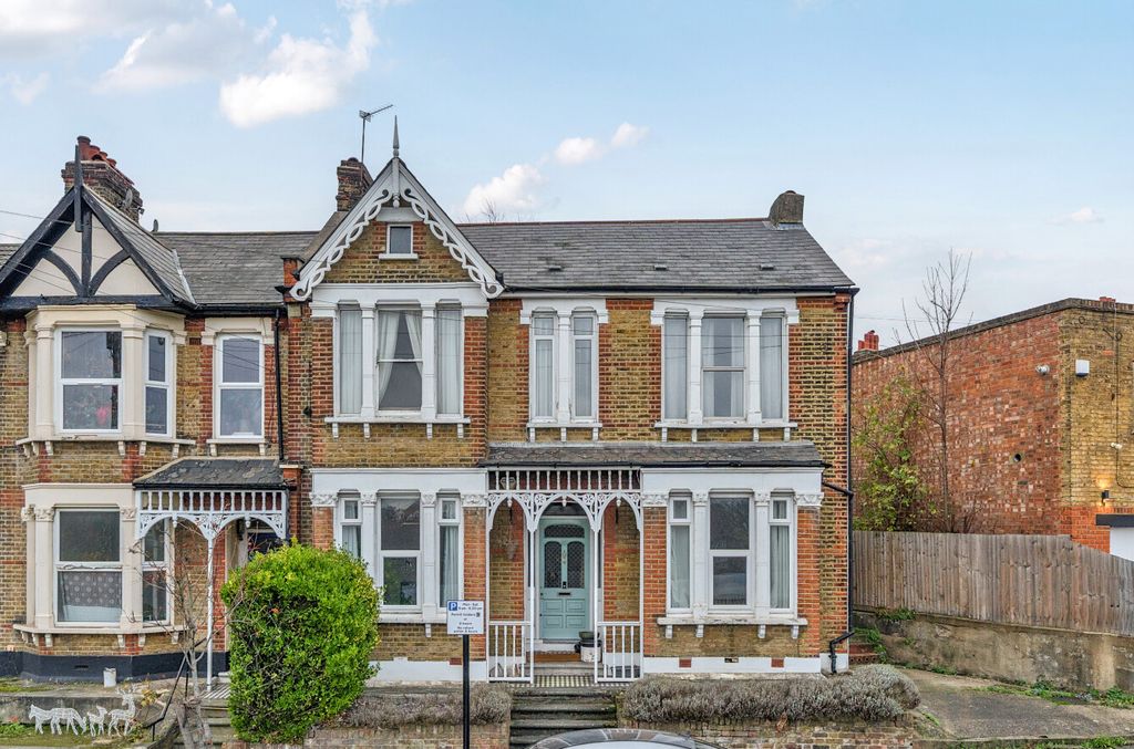 Property photo 1 of 16 1382790-14-693c1E...