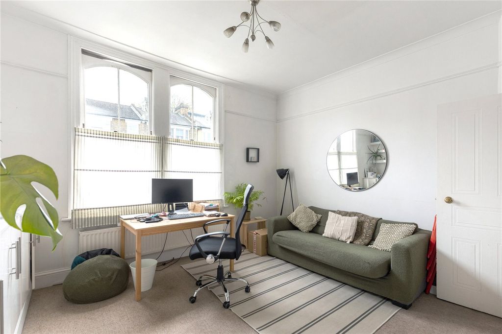 Property photo 2 of 12 Picture No. 04