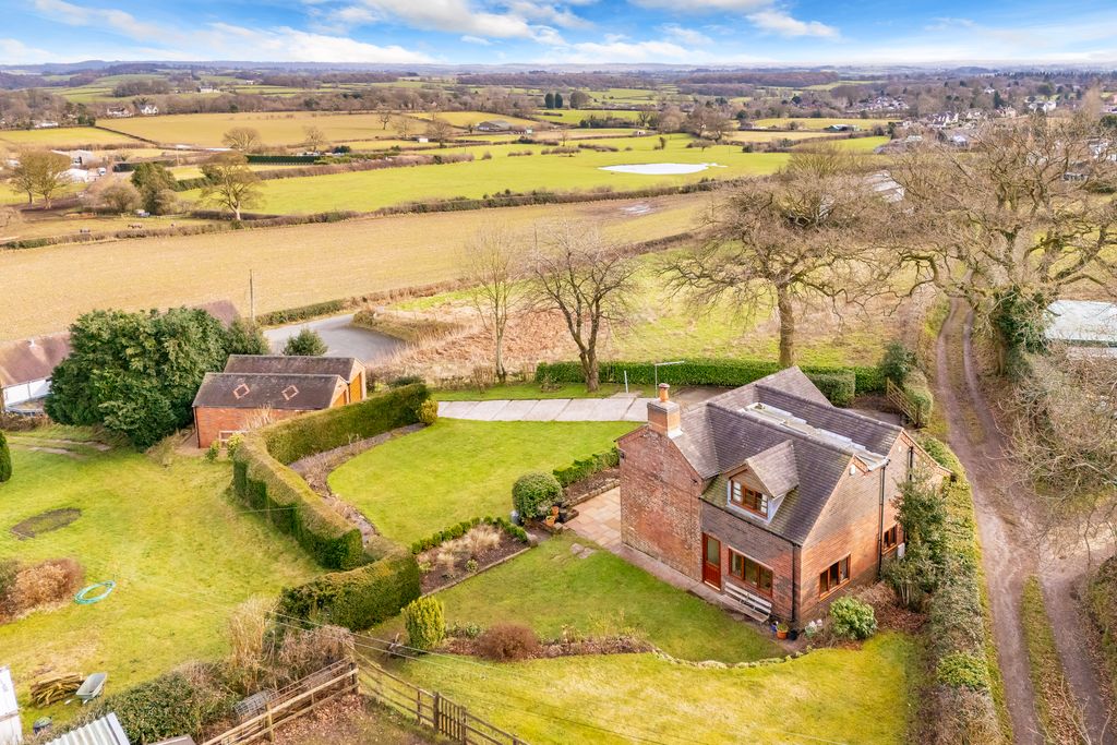 Property photo 2 of 26 Aerial 4